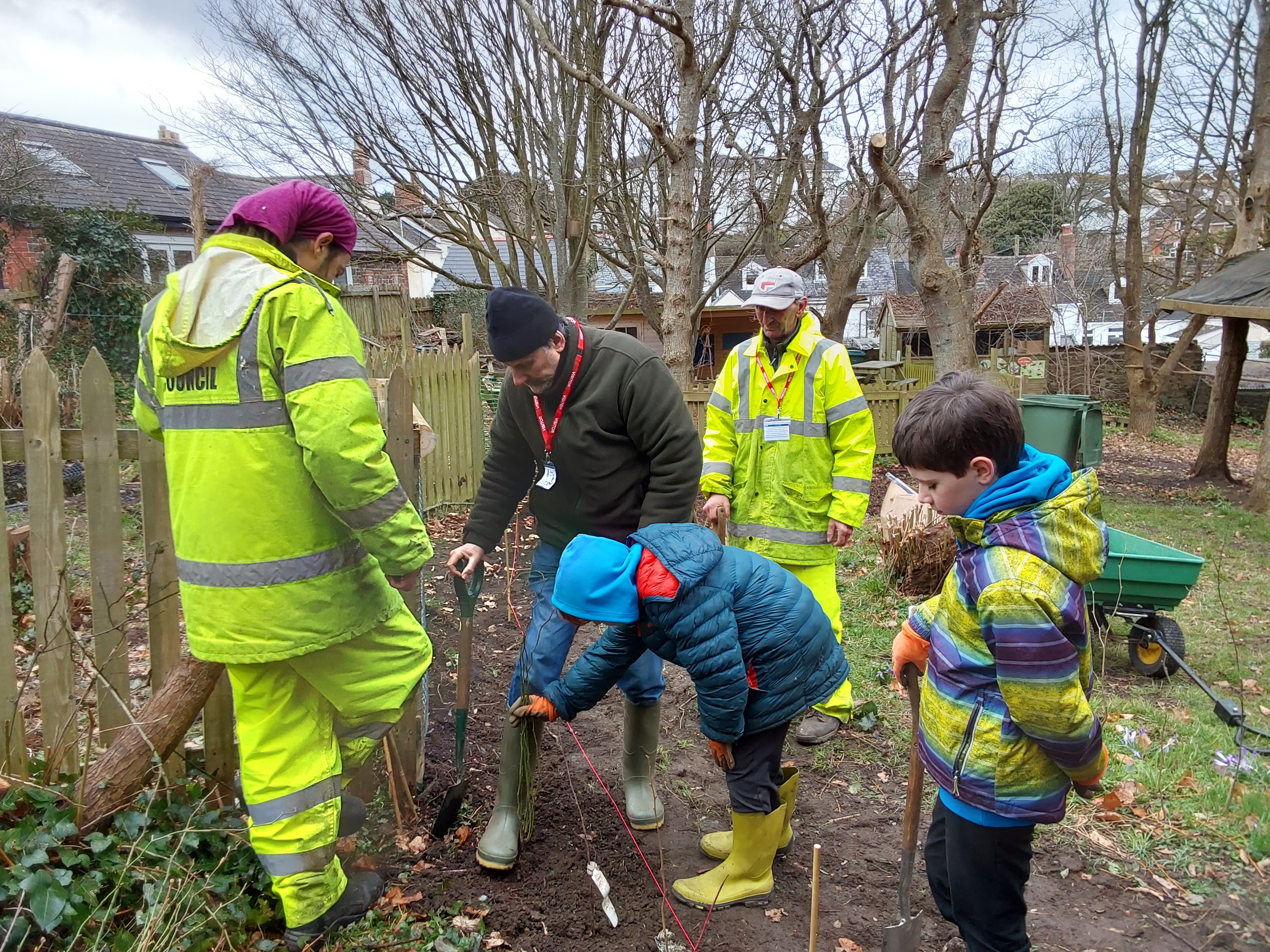 Hedge Planting at the Bioshpere microreserve at Appledore school